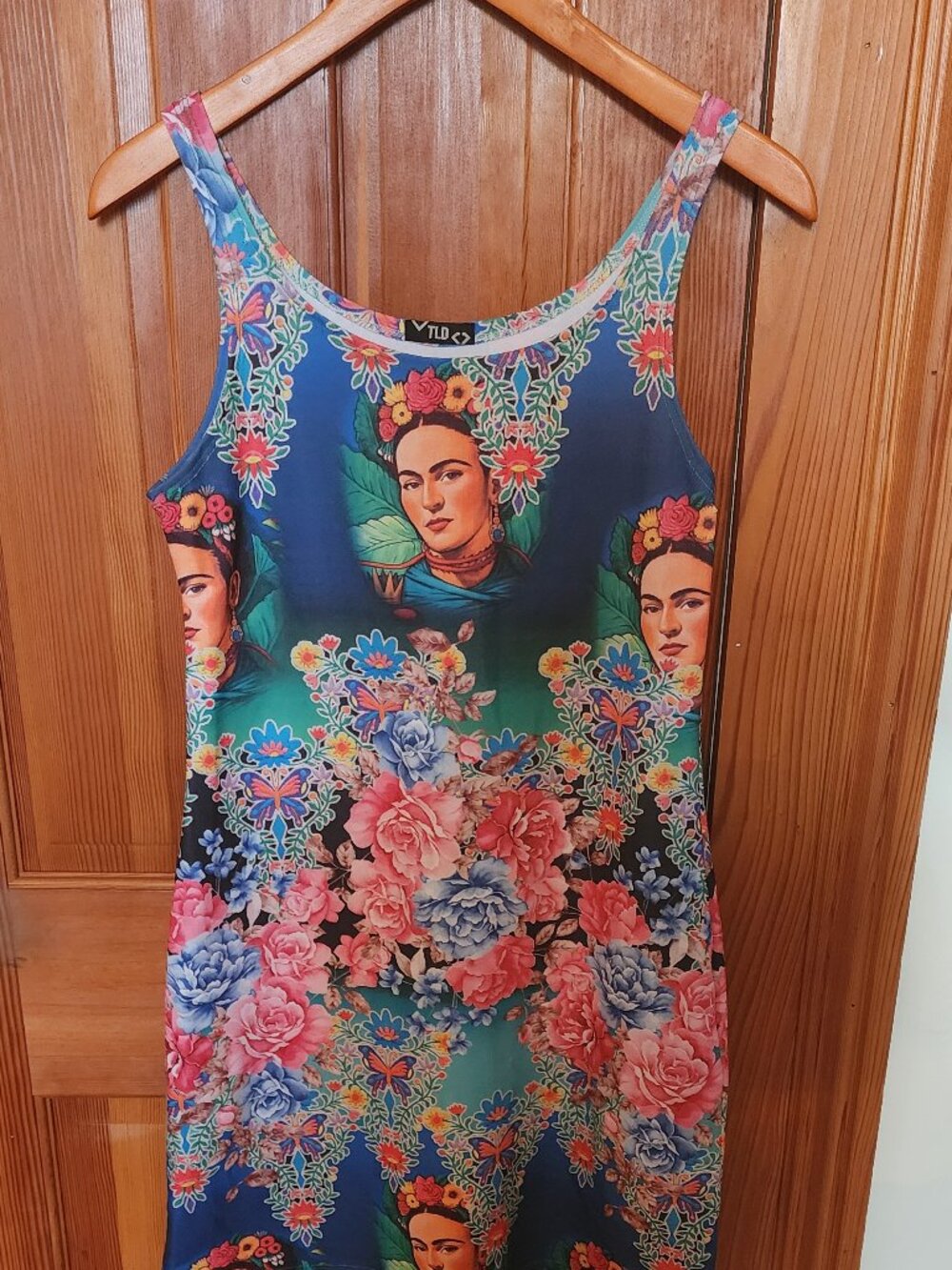 Wear an Icon! Knit Bodycon Dress Featuring Freida Kahlo, size M